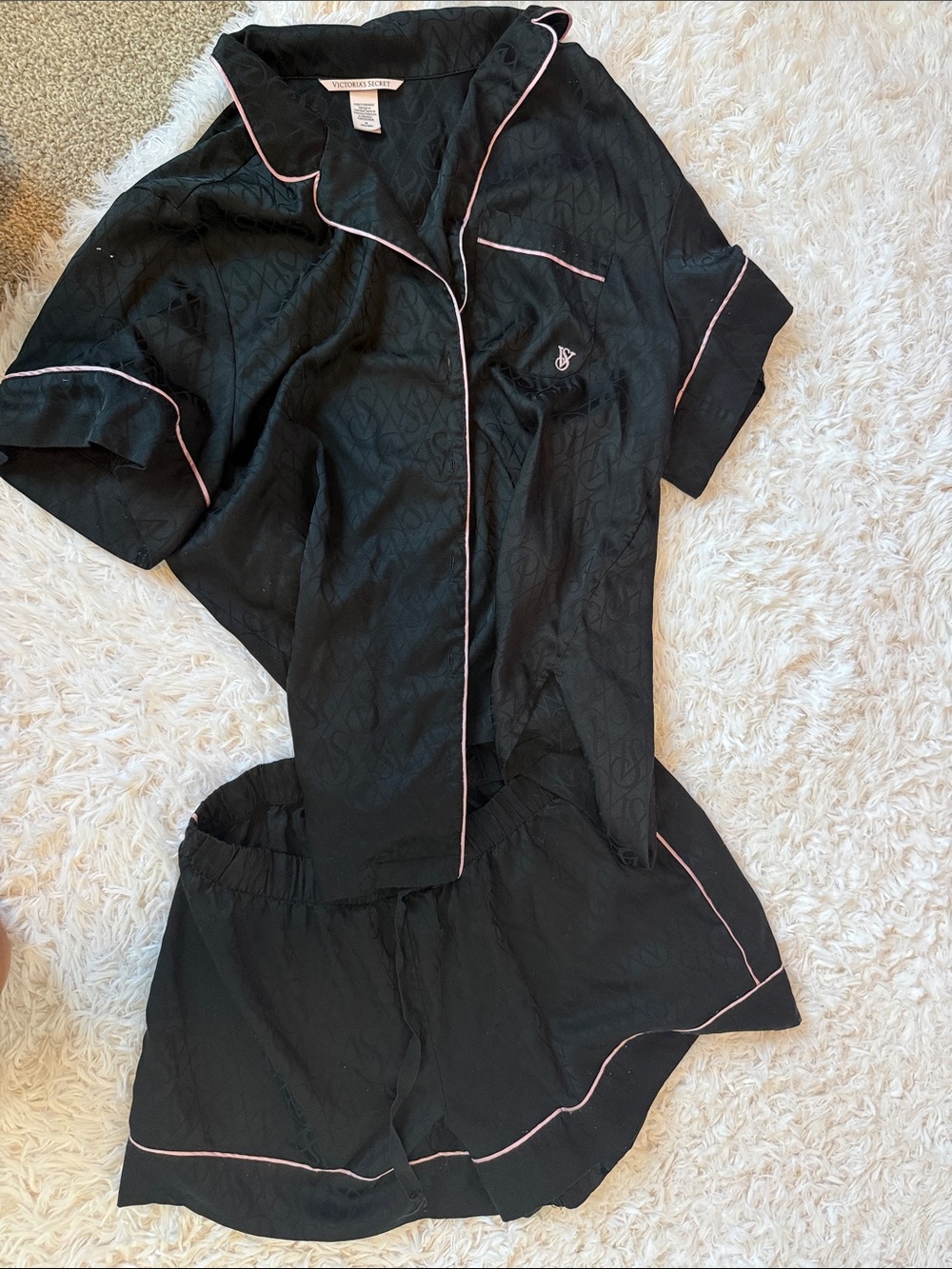 Victoria's Secret Black Pajama Short Set with Pink Piping